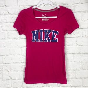 Nike XS Slim Fit Spellout Logo Pink / Blue TShirt